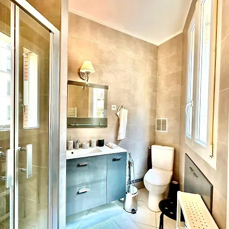 Daire Invalides Eiffel Towel Beaugrenelle